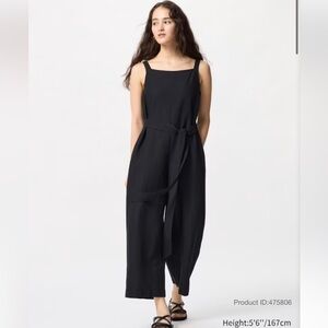 UNIQLO Women's Black Sleeveless Belted Jumpsuit